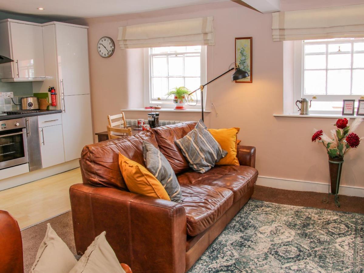 138C Old Star & Garter Mews Apartment Ludlow Bagian luar foto